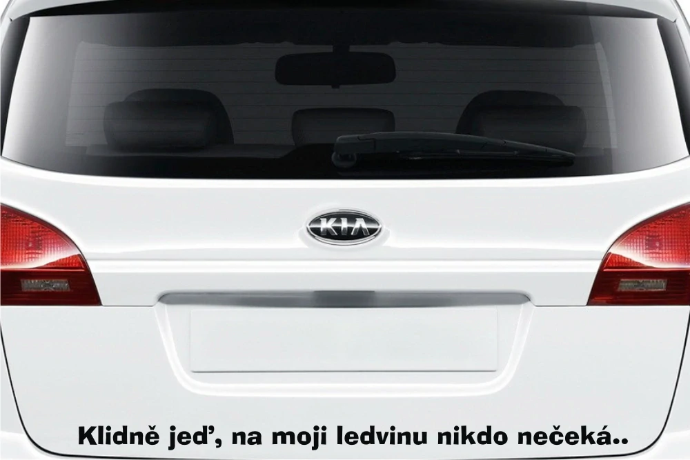 samolepka na auto
