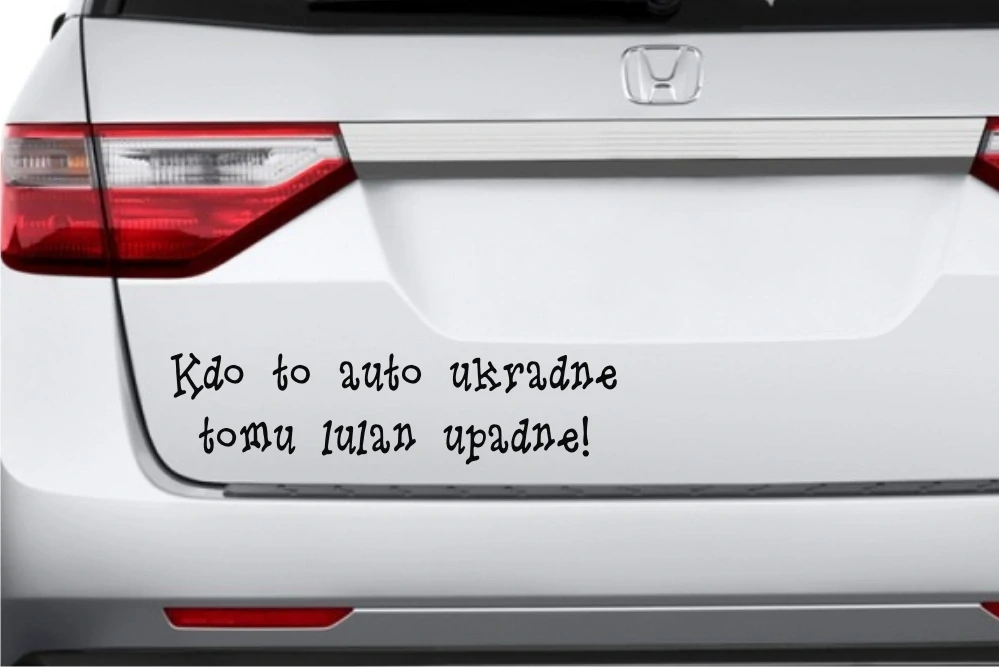 samolepka na auto