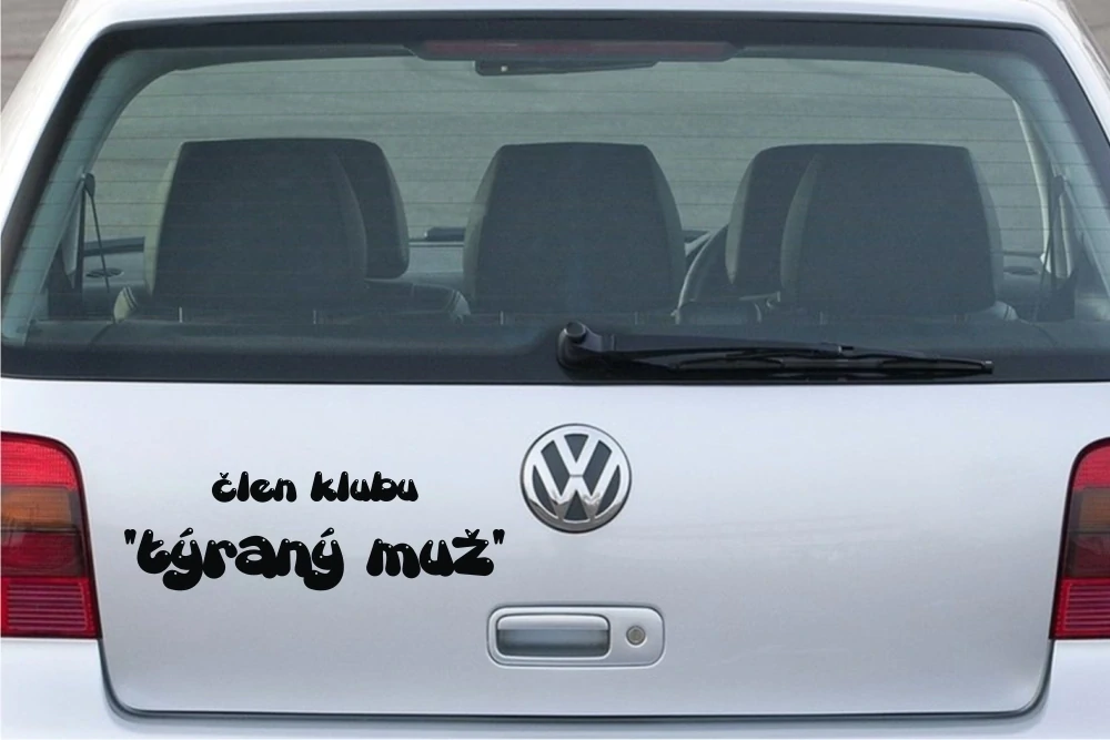 samolepka na auto