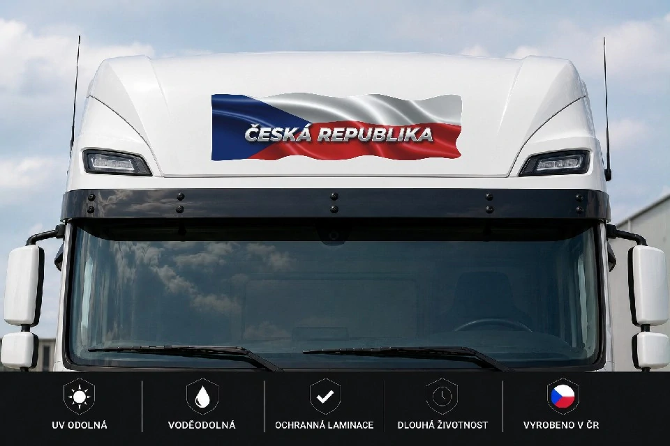 Česká vlajka s napisem Česká republika